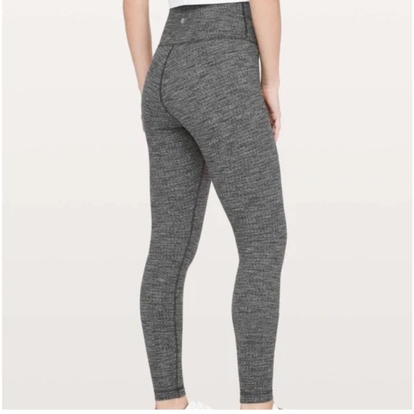 Lulu Lemon Tight Size 4 Wunder Under Low Rise Luon Variegated Knit Black Heather - Picture 12 of 12